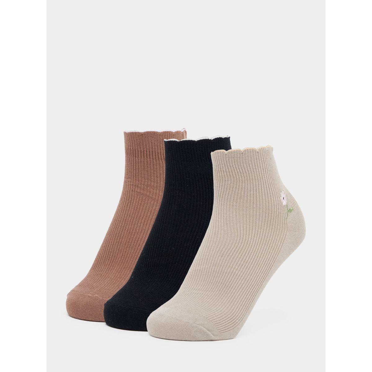 مجموعة من 3 جوارب مُطرّزة بزهور-women-socksandstockings-image-6