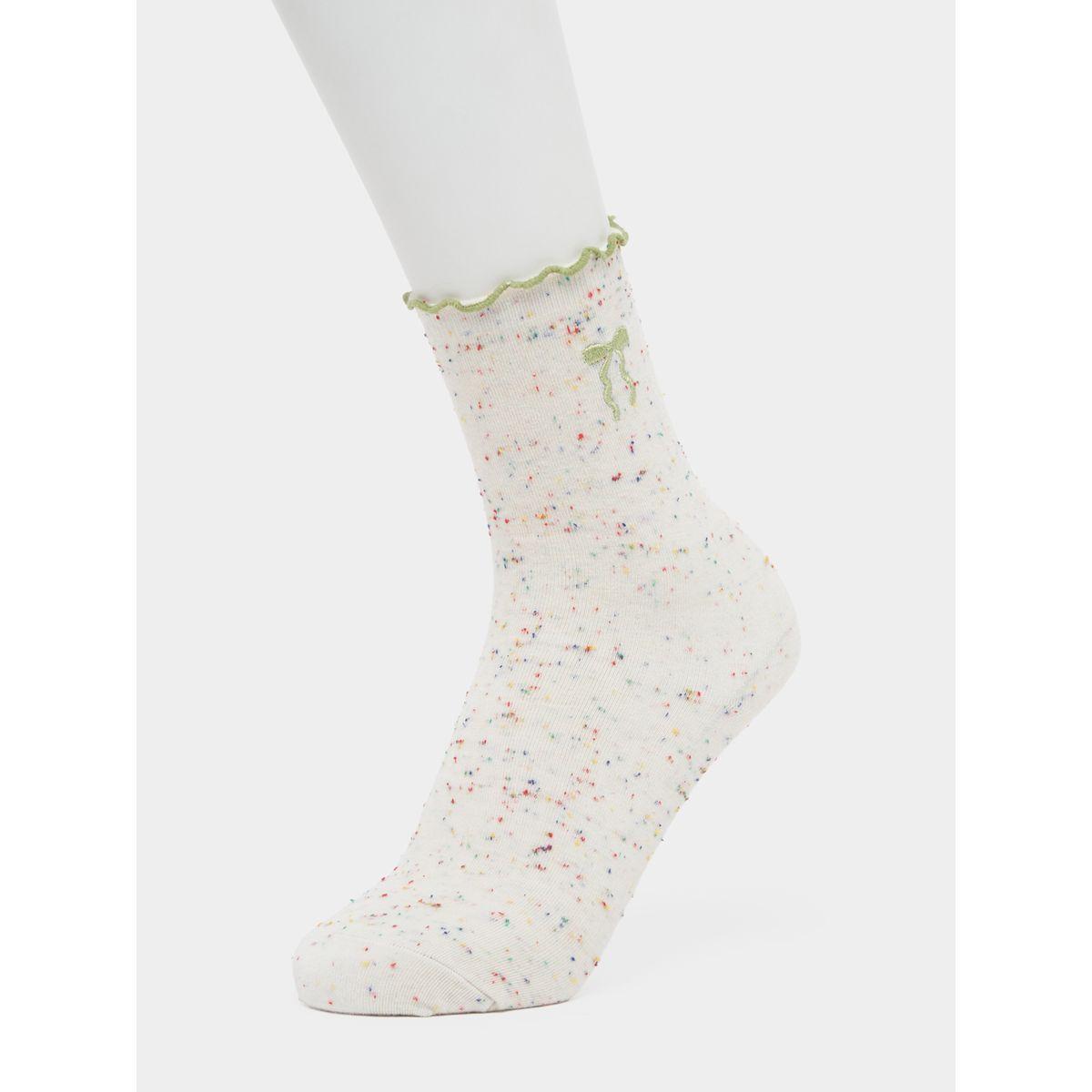 مجموعة من 3 جوارب بتفاصيل ريبون-women-socksandstockings-image-2