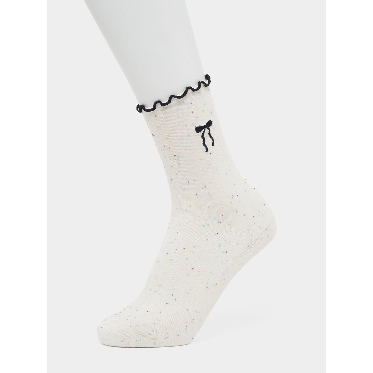 مجموعة من 3 جوارب بتفاصيل ريبون-women-socksandstockings-image-4