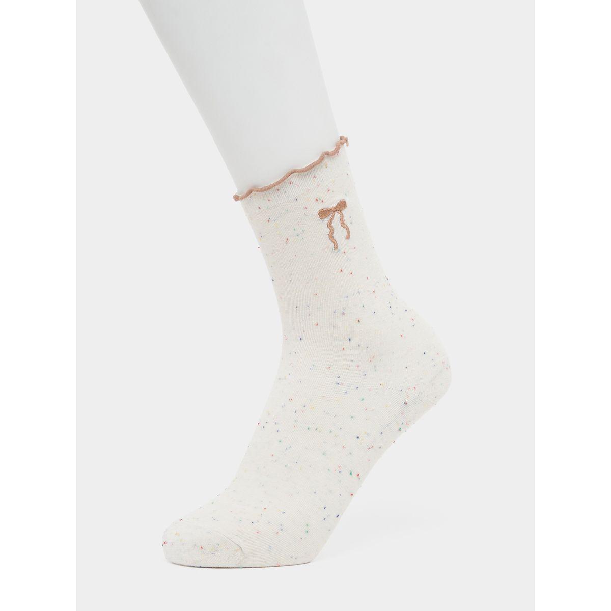مجموعة من 3 جوارب بتفاصيل ريبون-women-socksandstockings-image-6