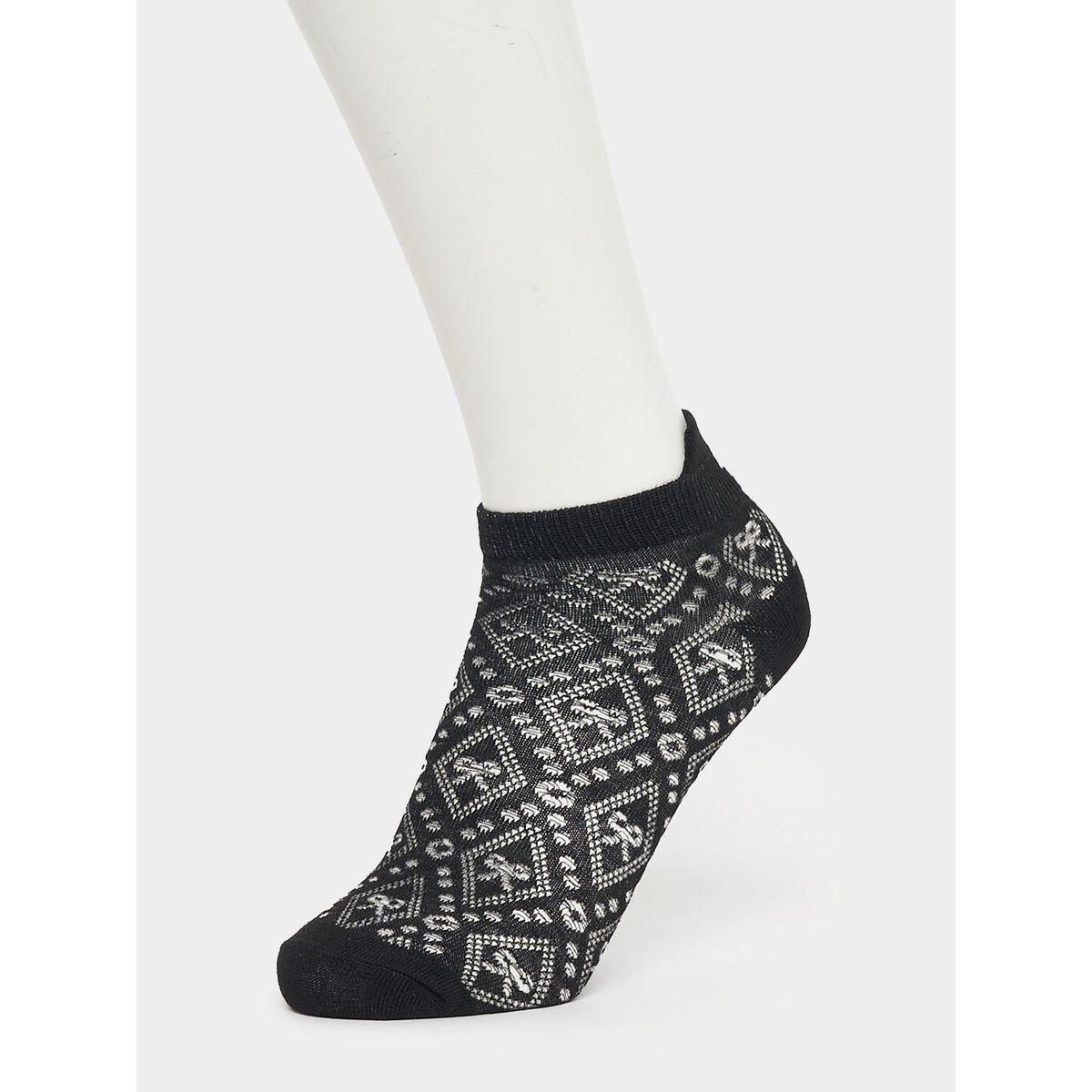 مجموعة من 5 جوارب بتفاصيل ريبون-women-socksandstockings-image-4