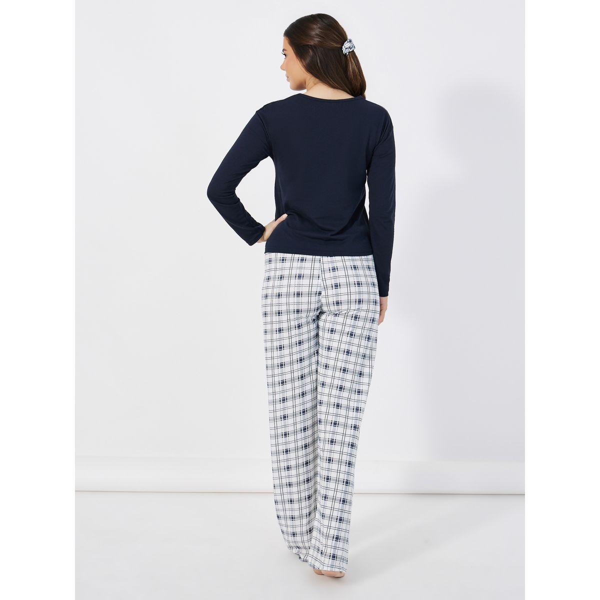 Styli Unwind Checked Print Pocket Dropped Shoulder T-Shirt & Pyjama Set-women-clothing-nightwear-pyjamas-longsets-image-4