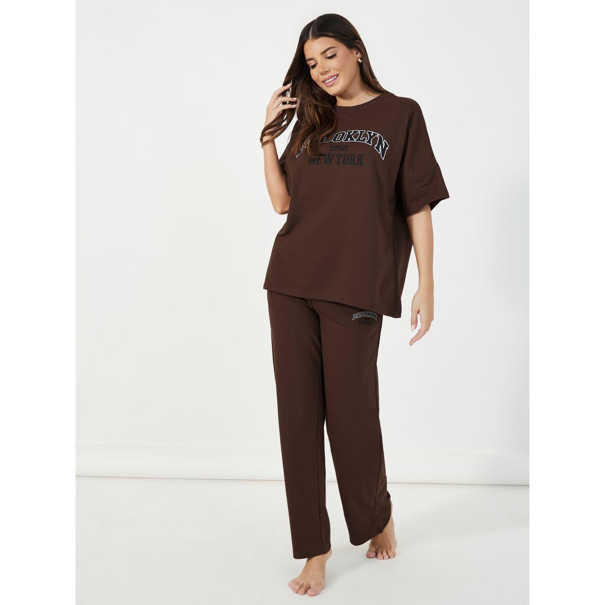 Styli Unwind Brooklyn Print Relaxed Fit Top & Jogger Lounge Set-women-clothing-coordsets-image-2
