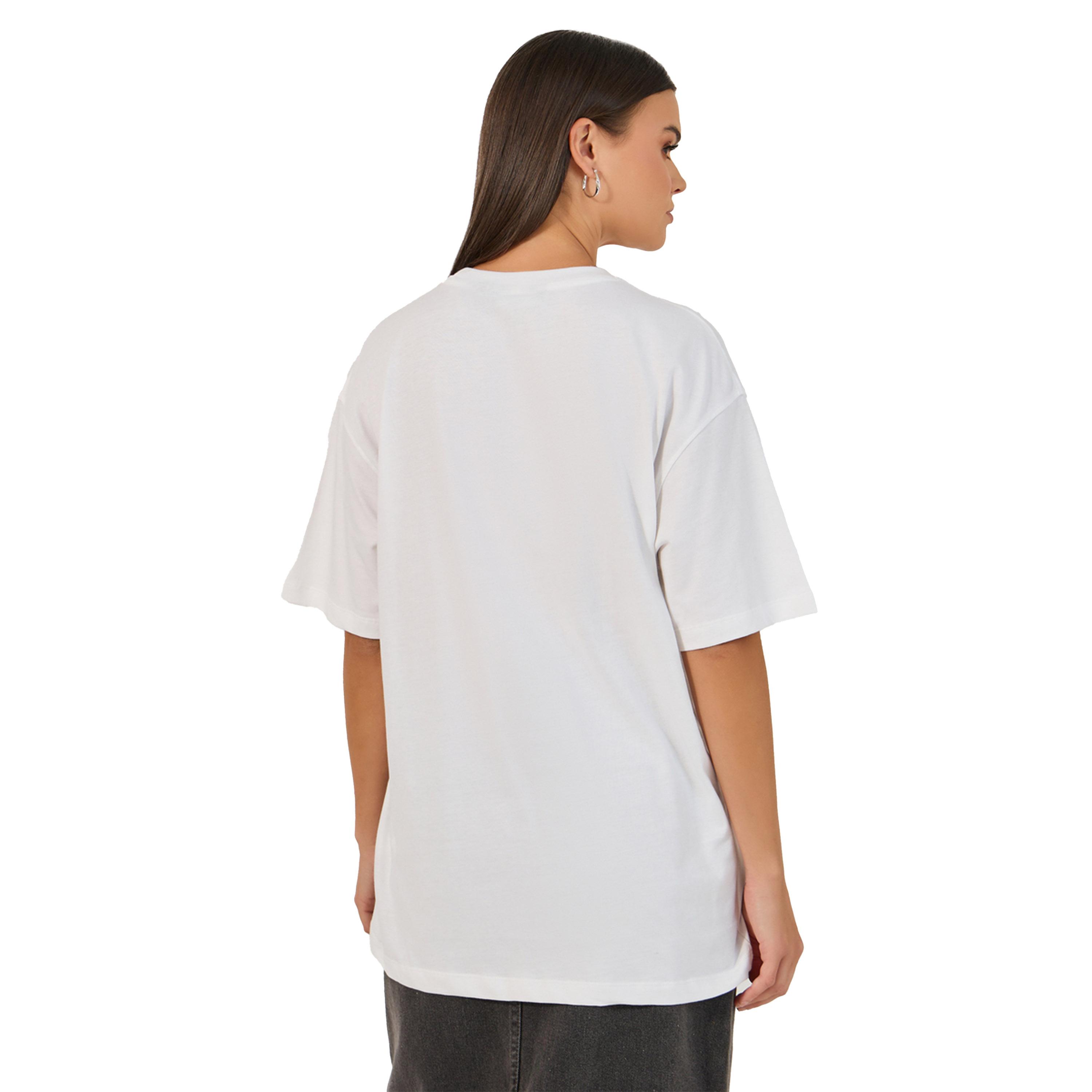 ستايلي -  تي شيرت مقاس كبيربياقة دائرية مطبوع عليه شعار-women-clothing-tshirts-image-4