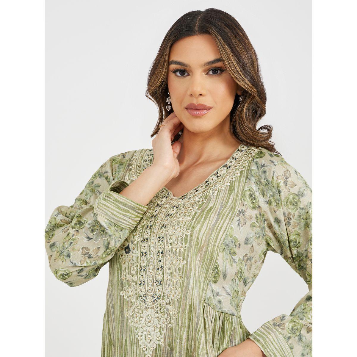 جلابية مطرزة على شكل حرف A مع تفاصيل مجمعة على الجانب-women-arabicclothing-jalabiyas-image-4