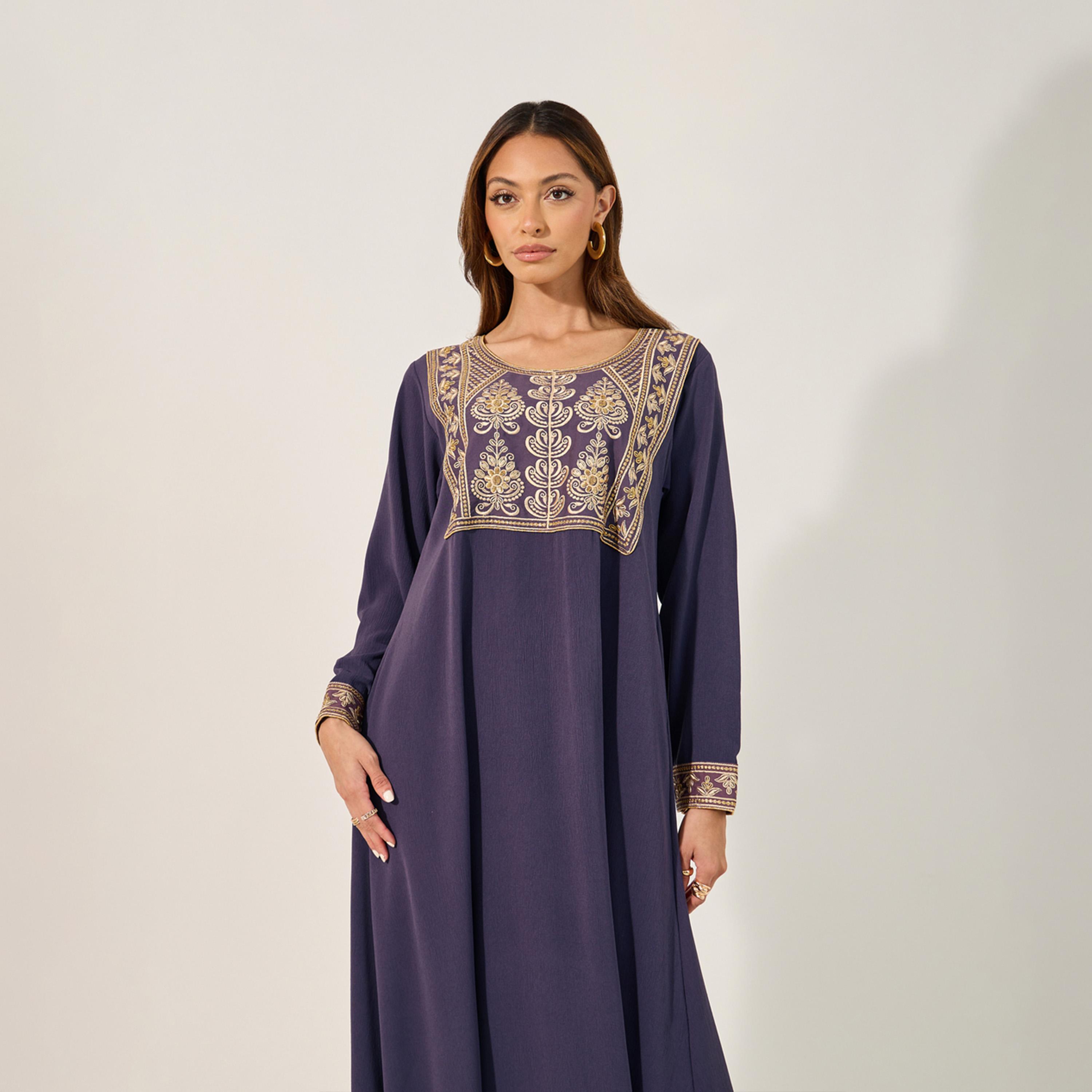 ستايلي - جلابية مطرزة مع قصة A ورقبة دائرية-women-arabicclothing-jalabiyas-image-3