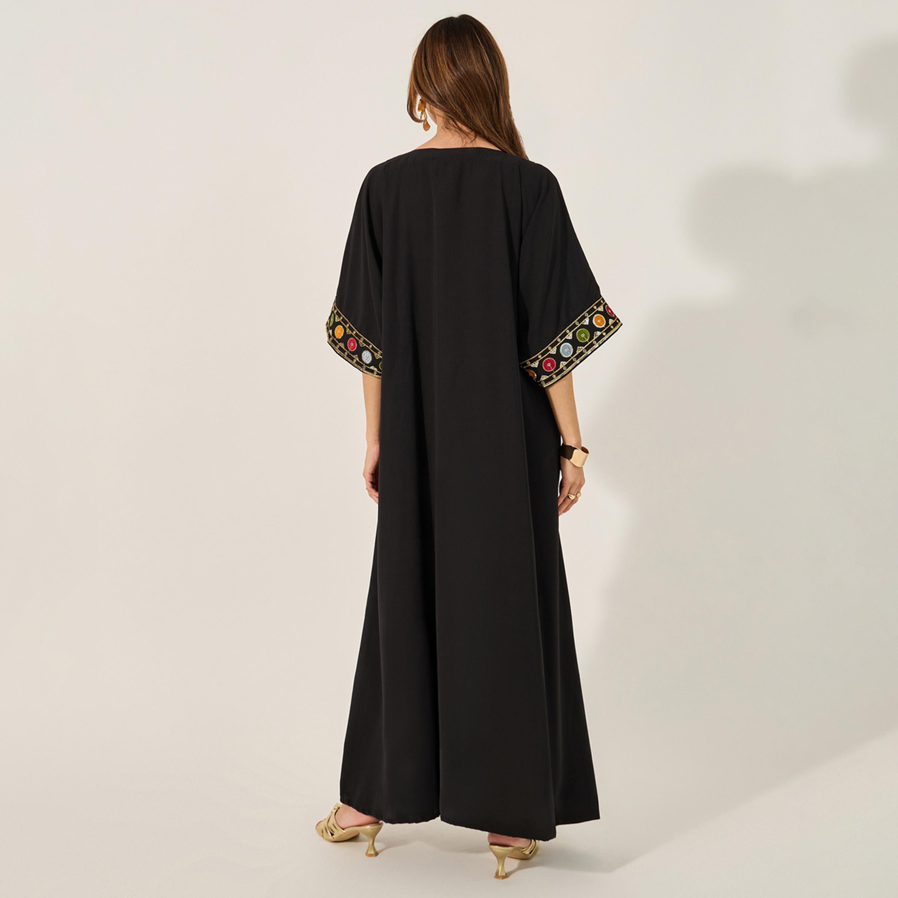 أميرة x ستايلي جلابية مُطرّزة بياقة نوتش وشراشيب-women-arabicclothing-jalabiyas-image-5