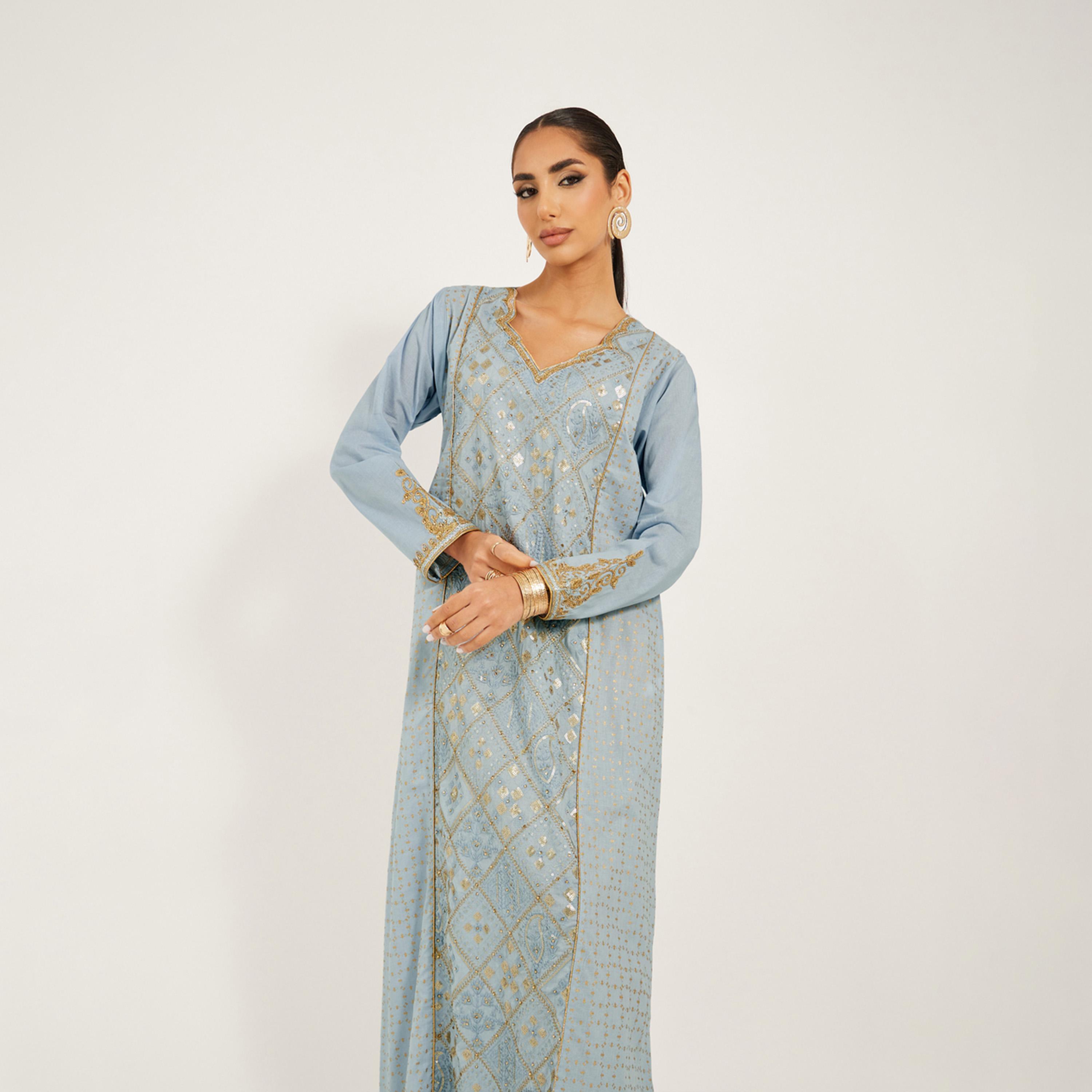 أميرة x ستايلي جلابية بتفاصيل مُطرّزة وتفاصيل دانتيل-women-arabicclothing-jalabiyas-image-3