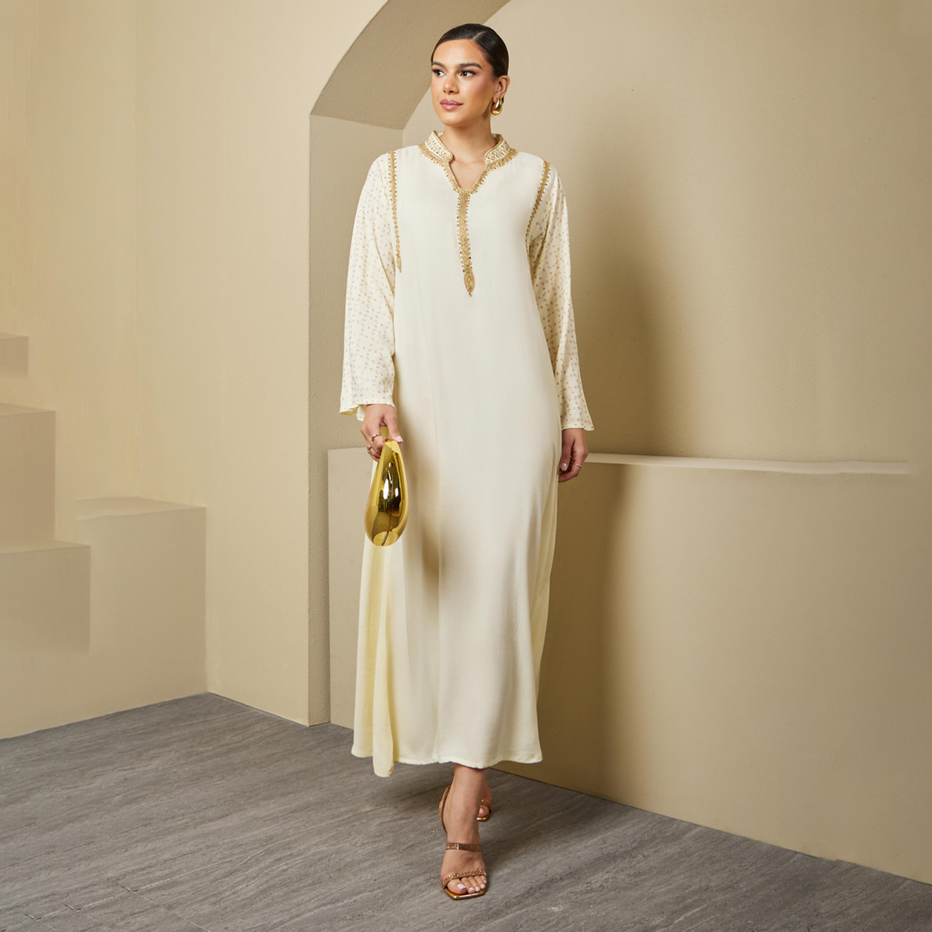 ستايلي - جلابية بقصة A مزينة بالدانتيل وياقة قائمة-women-arabicclothing-jalabiyas-image-1