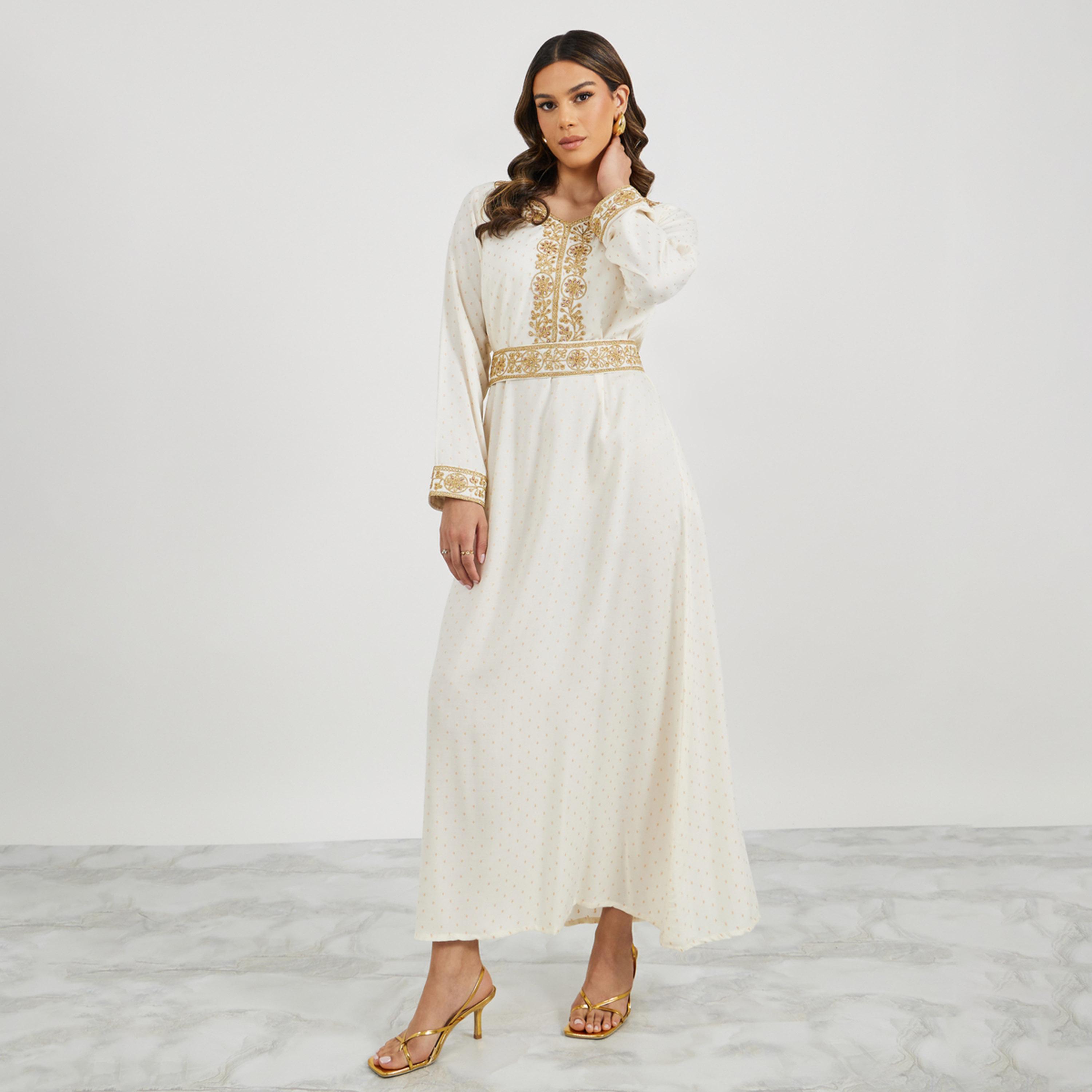 ستايلي - جلابية جاكار مطرزة بحزام وقصّة A-women-arabicclothing-jalabiyas-image-4