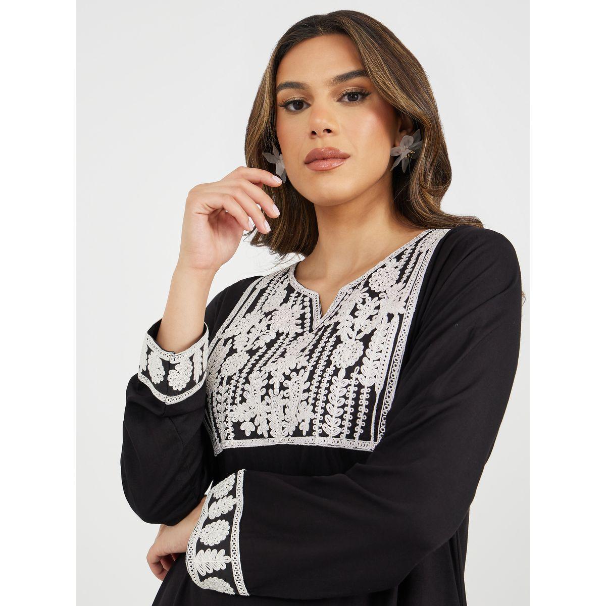 Embroidered Notch Neck A-Line Jalabiya-women-arabicclothing-jalabiyas-image-5