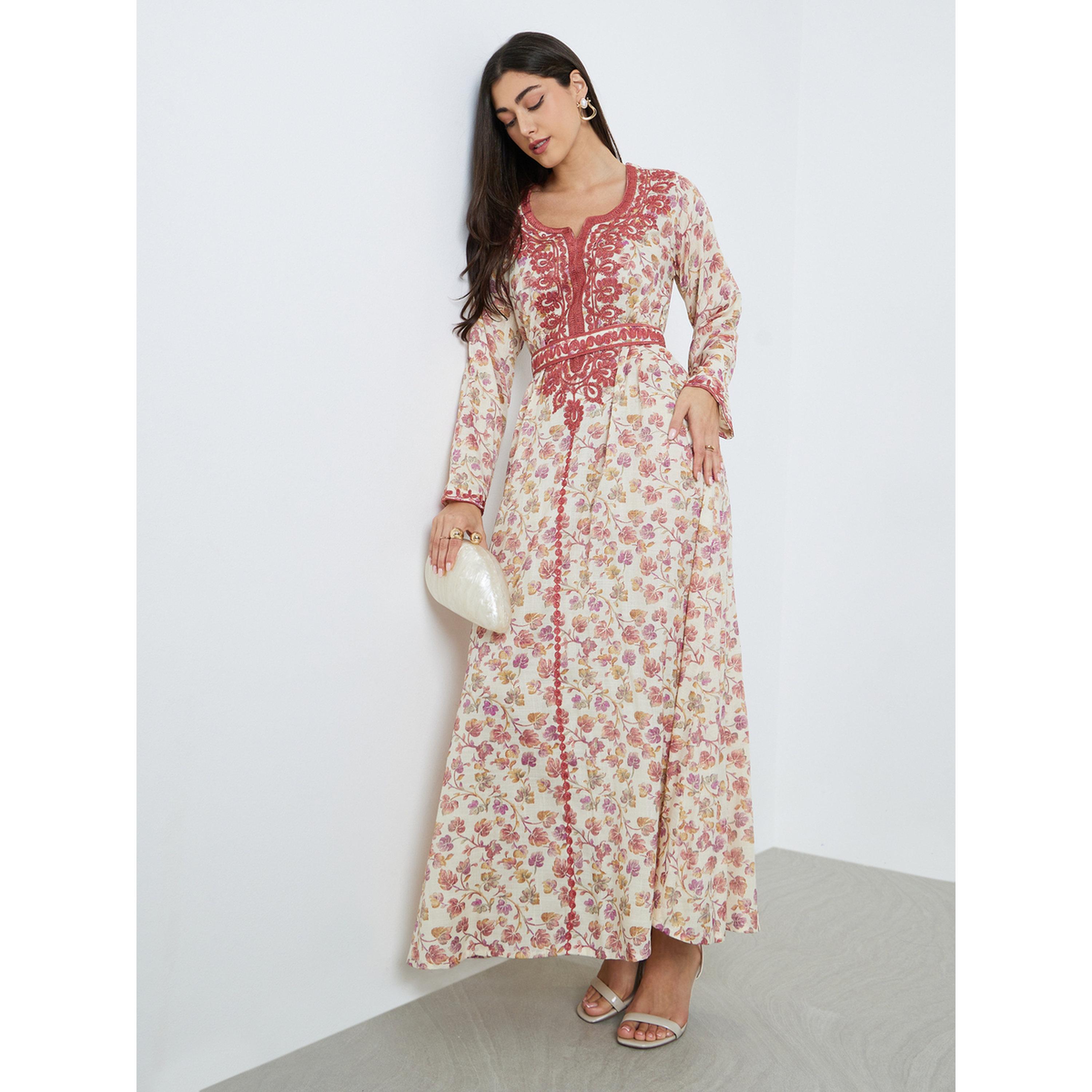 جلابية مطرزة بطبعة زهور وحزام-women-arabicclothing-jalabiyas-image-2