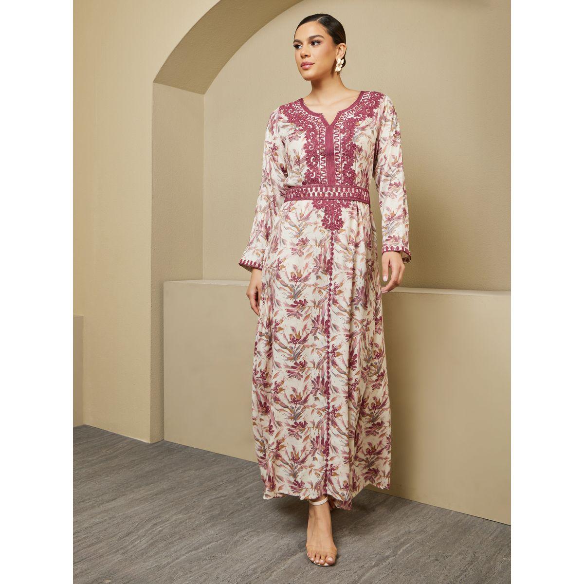 قفطان مطرز بطبعات الأزهار بالكامل مع تفاصيل حزام الخصر-women-arabicclothing-kaftan-image-1