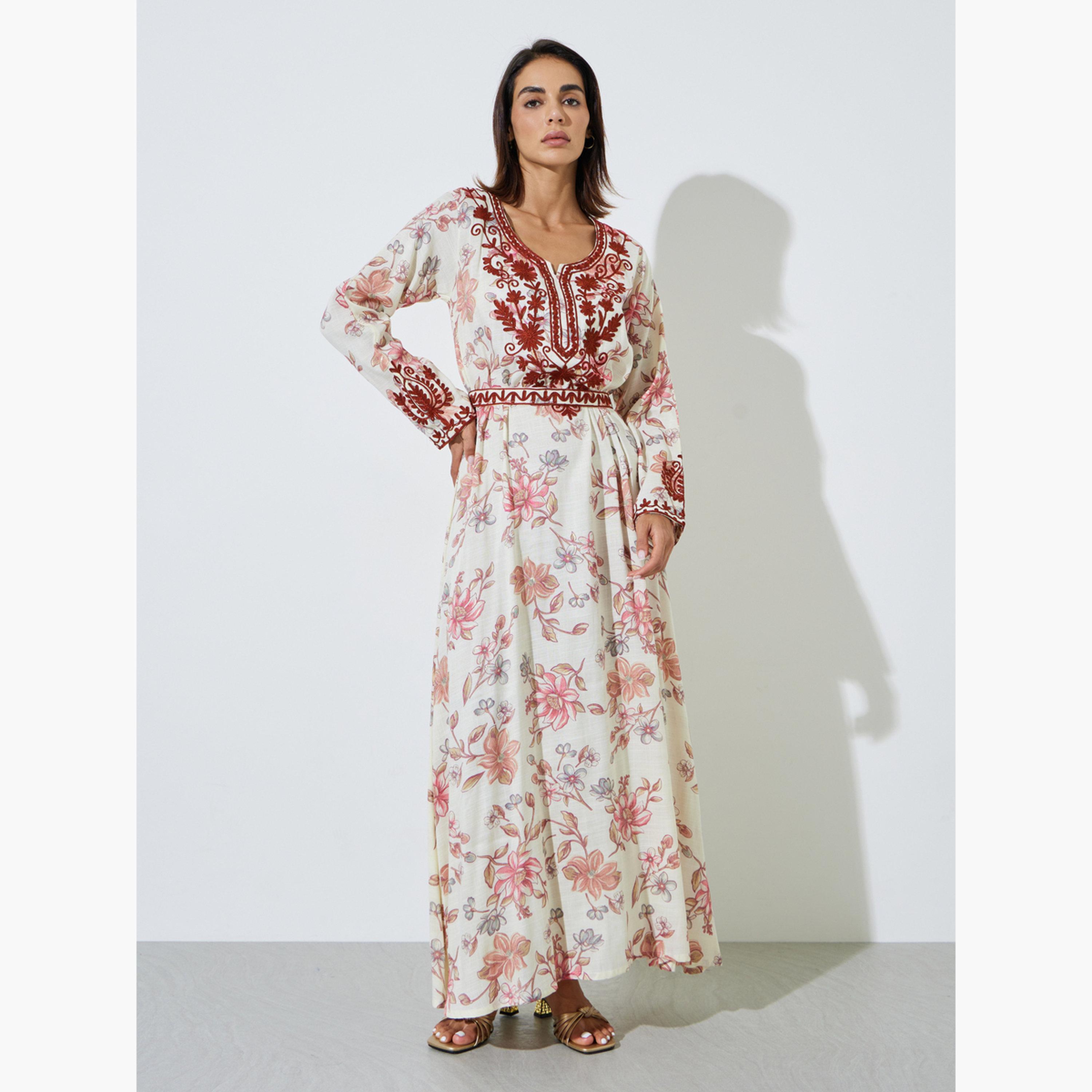 Amirah X Styli Off White Floral Maxi Jalabiya with Dori Embroidery-women-arabicclothing-jalabiyas-image-1