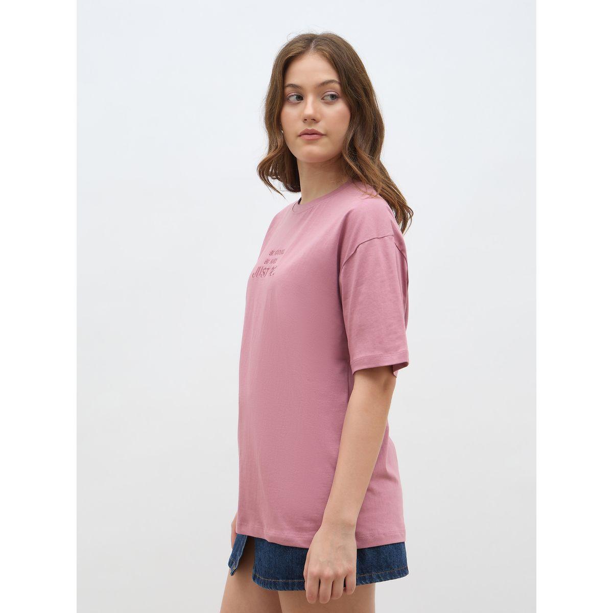 Styli Embroidered Slogan Detail Oversized T-Shirt-women-clothing-tshirts-image-3