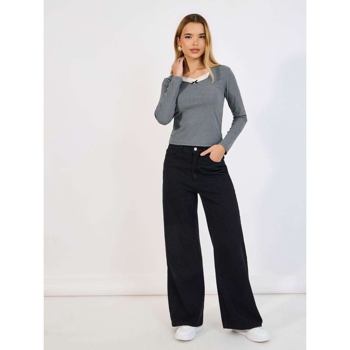 تيشيرت بقصة سليم فت وتفاصيل دانتيل-women-clothing-tshirts-image-2