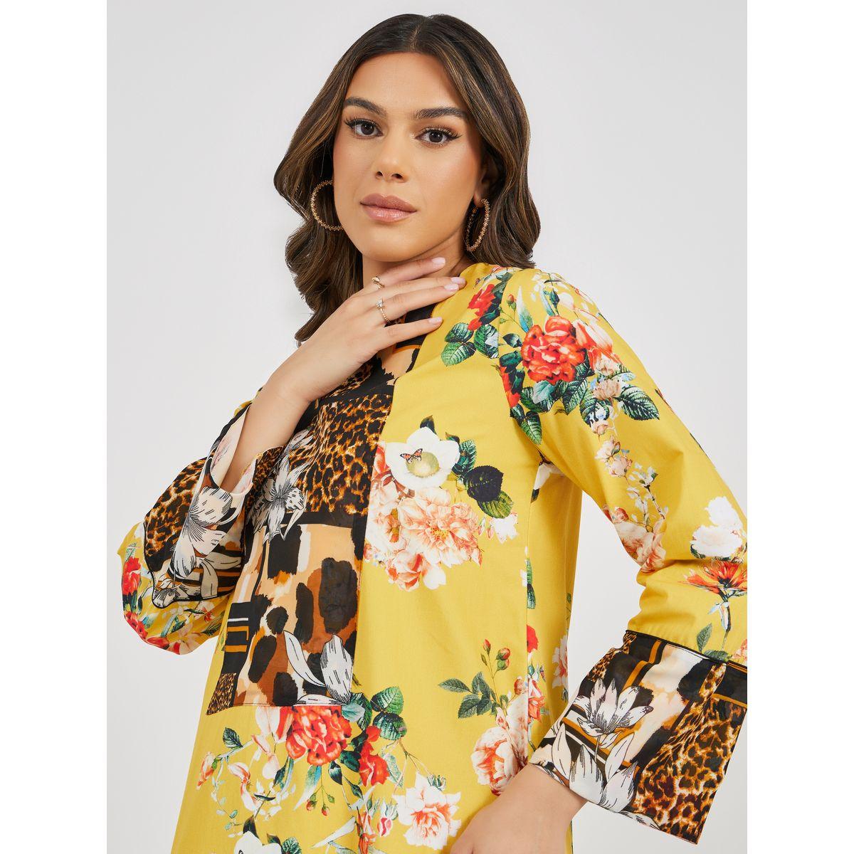 جلابية بنقشات زهور وفهد بطبعات كاملة وياقة نوتش-women-arabicclothing-jalabiyas-image-5