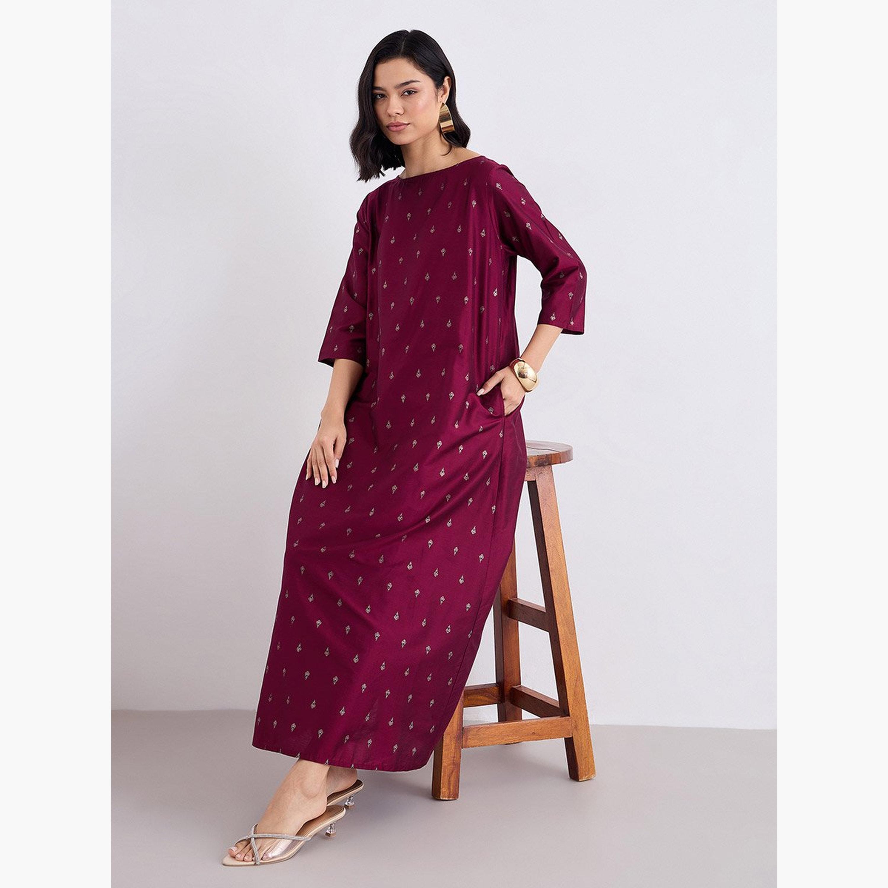 Styli Textured Foil Print Flared Jalabiya-women-arabicclothing-jalabiyas-image-5