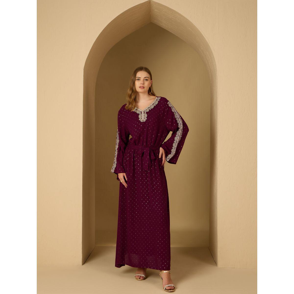جلابية بتفاصيل مُطرزة مع حزام خصر-women-arabicclothing-jalabiyas-image-2