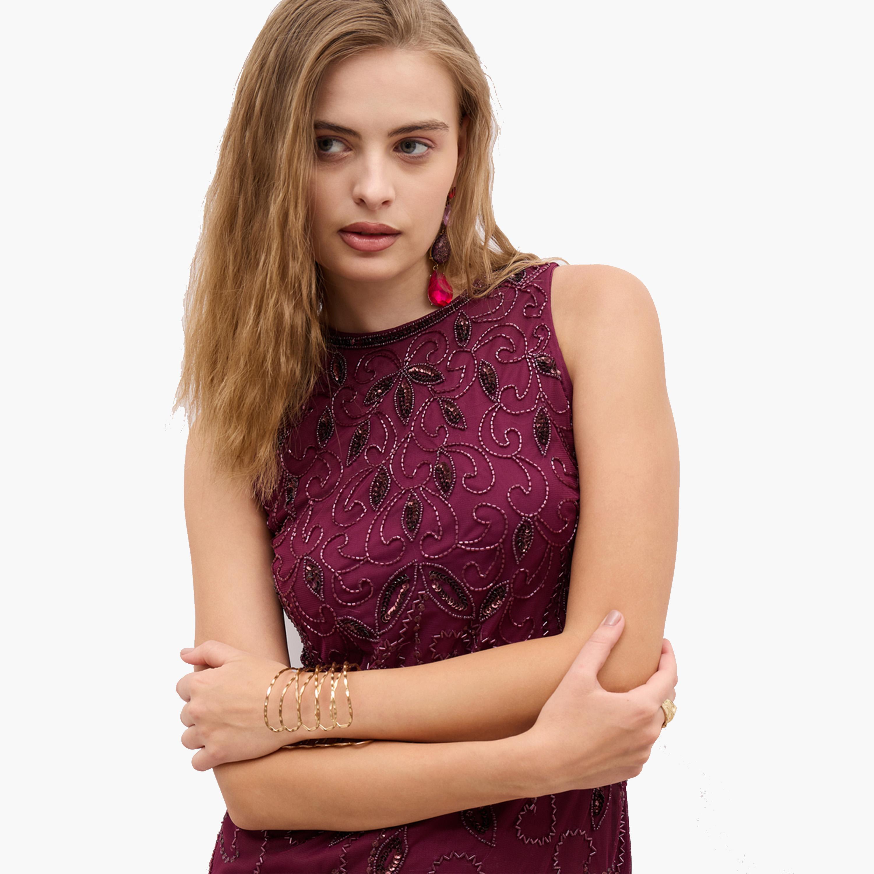ستايلي-  فستان مزخرف بدون أكمام بطول الركبة-women-clothing-dresses-image-4