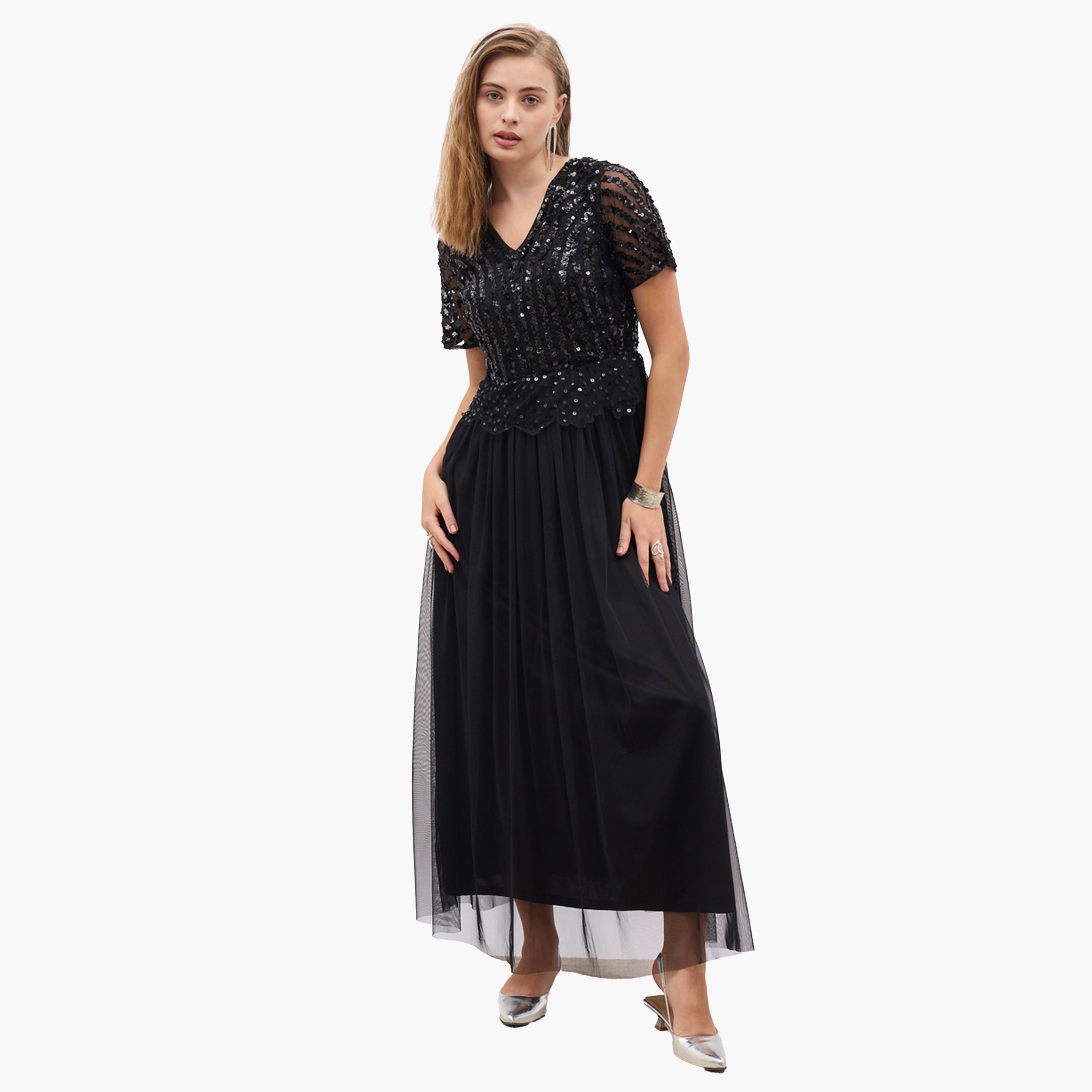 ستايلي - فستان ماكسي بأكمام قصيرة مزين بالترتر وقصّة A-women-clothing-dresses-image-2