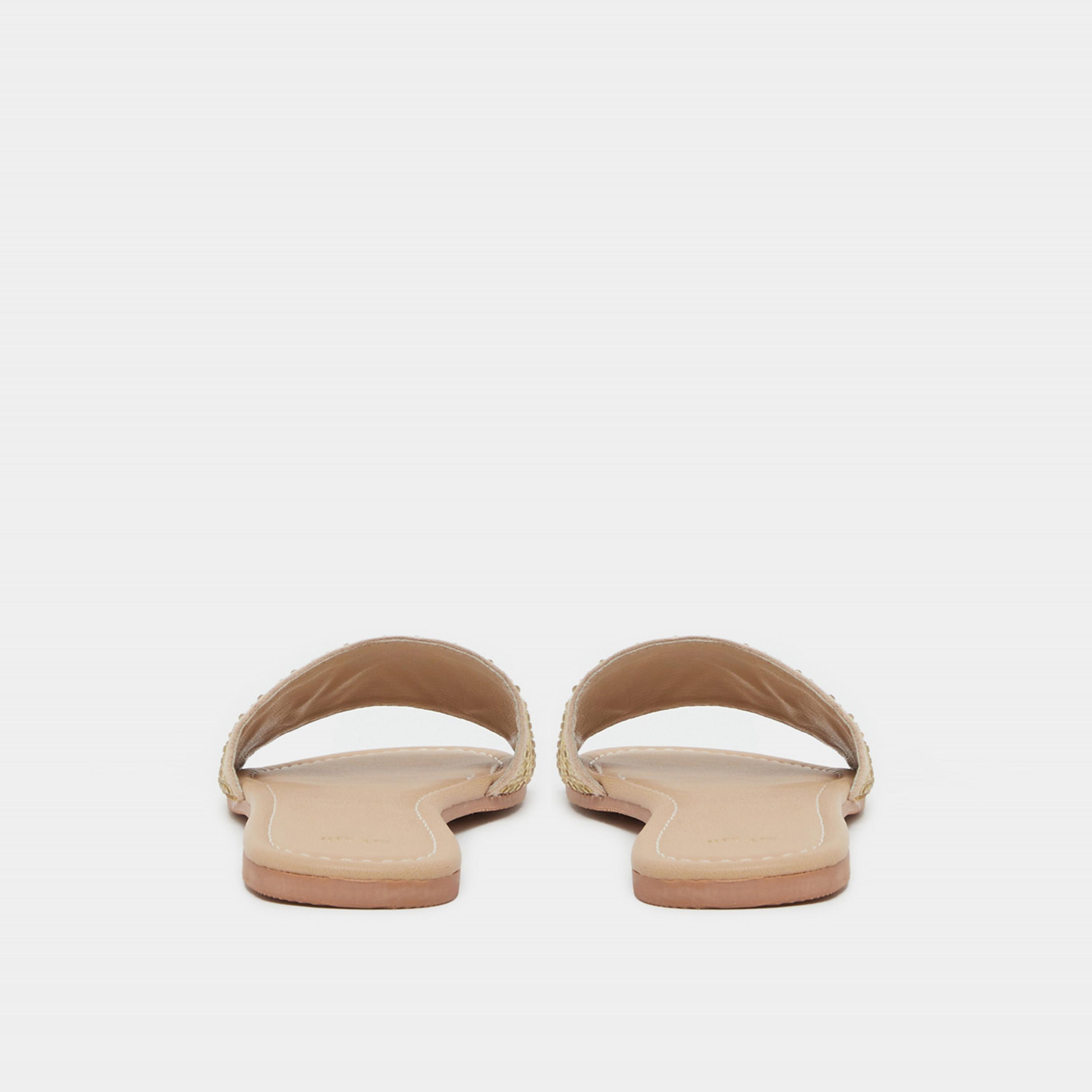 ستايلي - صندل مسطح سهل الارتداء ومزين-women-shoes-sandals-flats-image-5