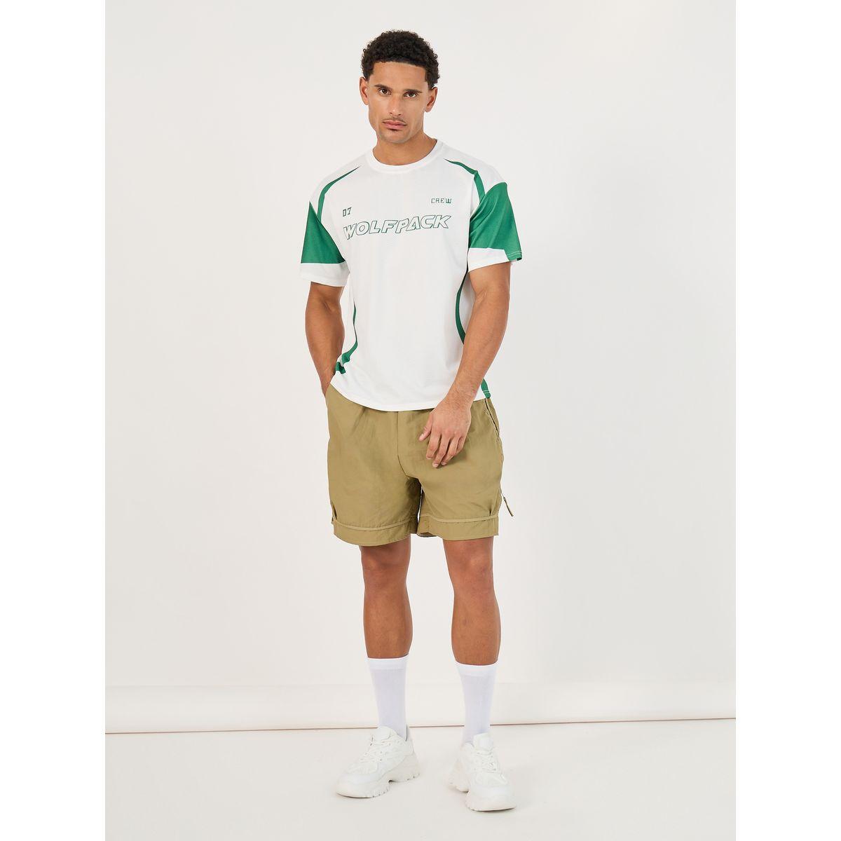 تيشيرت مطبع بنمط كتل الالوان وتفاصيل شبكية-men-clothing-sportswearandactivewear-tshirtsandpolos-image-2