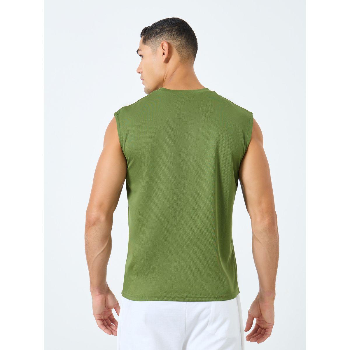 تيشيرت كت بقصة مريحة-men-clothing-sportswearandactivewear-tshirtsandpolos-image-4