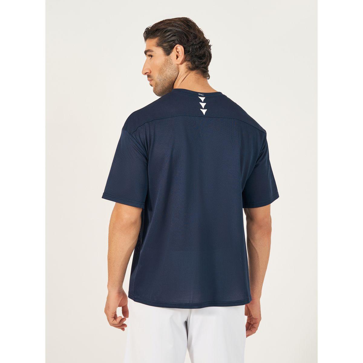 تيشيرت فضفاض للتدريب بطبعة كتابة-men-clothing-sportswearandactivewear-tshirtsandpolos-image-6
