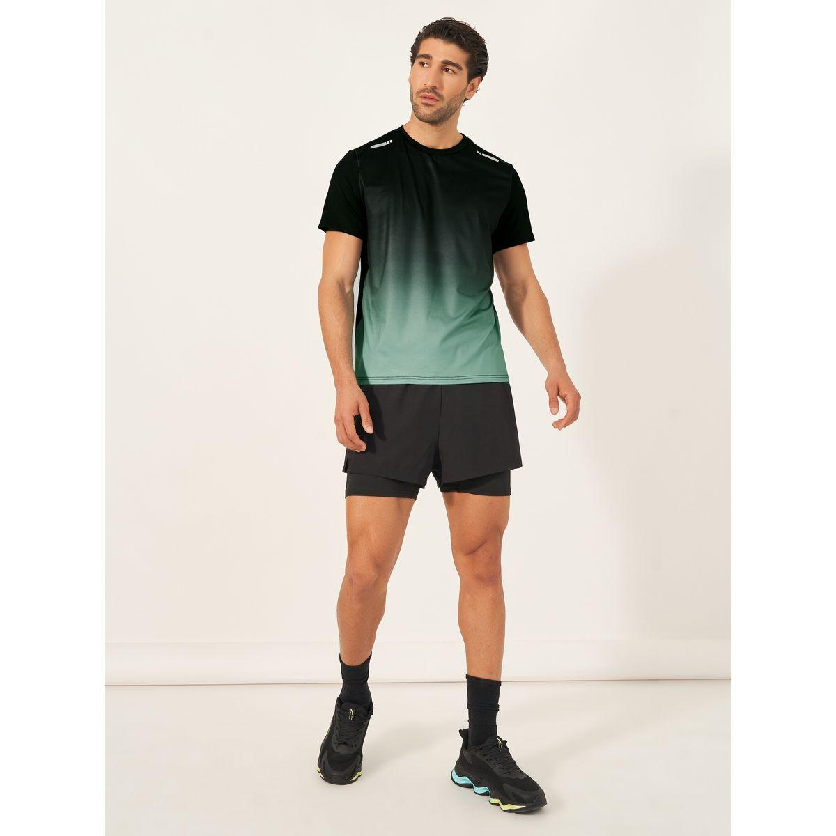 Styli Active Gradient Print Stretchy Training T-Shirt with Shoulder Print Detail-men-clothing-sportswearandactivewear-tshirtsandpolos-image-2