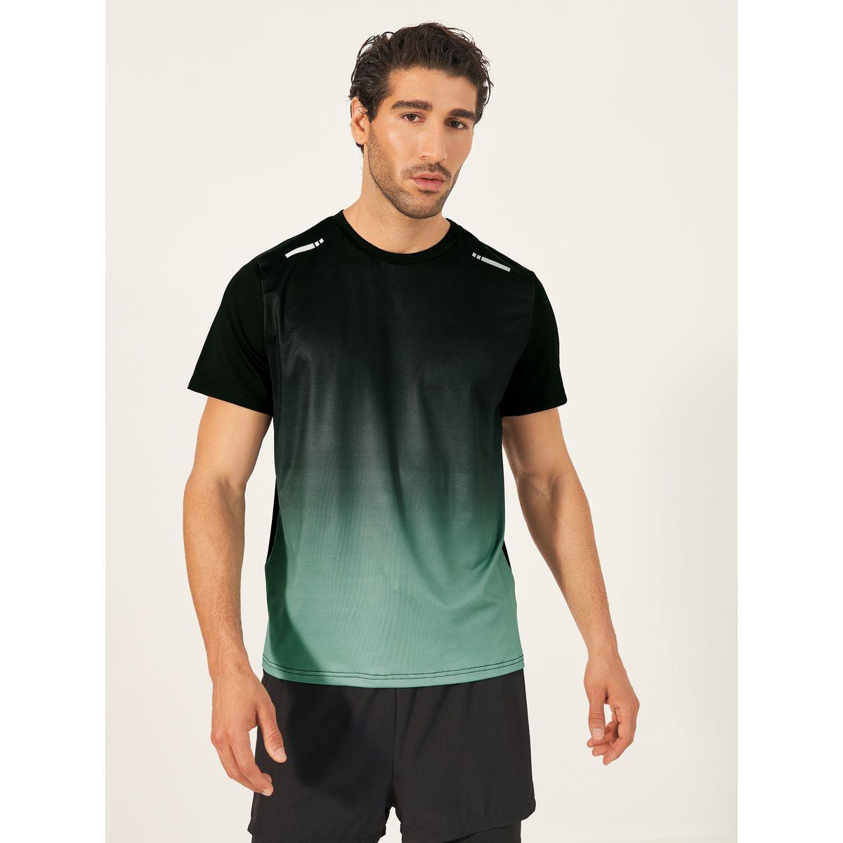 Styli Active Gradient Print Stretchy Training T-Shirt with Shoulder Print Detail-men-clothing-sportswearandactivewear-tshirtsandpolos-image-3