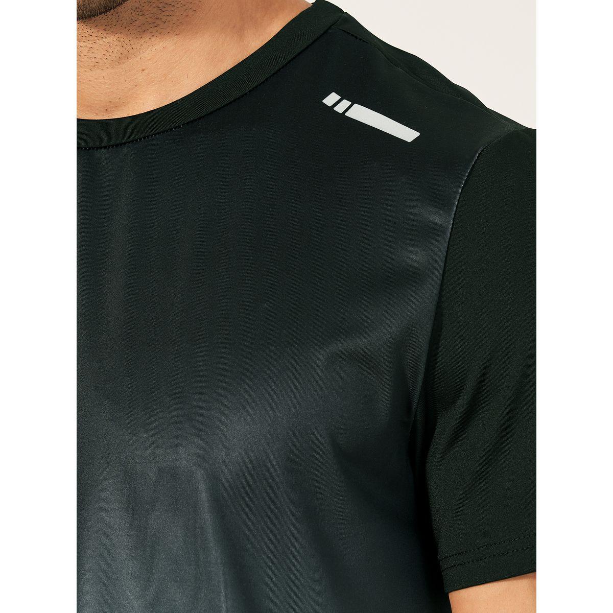 Styli Active Gradient Print Stretchy Training T-Shirt with Shoulder Print Detail-men-clothing-sportswearandactivewear-tshirtsandpolos-image-4