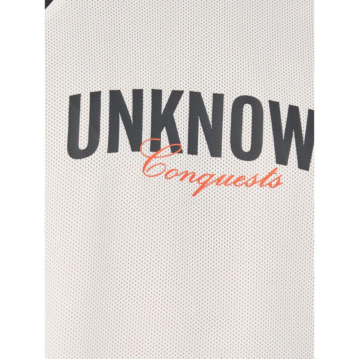 Styli Active Contrast Panel Ultra Lightweight Athleisure T-Shirt-men-clothing-sportswearandactivewear-tshirtsandpolos-image-3