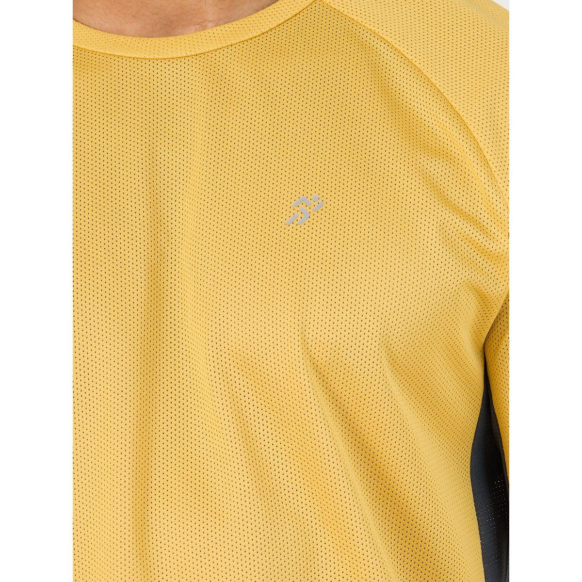 Contrast Panel Ultra Lightweight Mesh Oversized Training T-Shirt-men-clothing-sportswearandactivewear-tshirtsandpolos-image-3