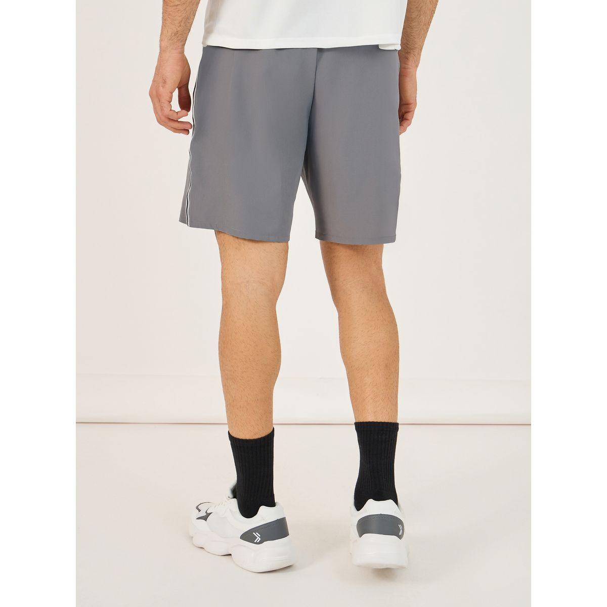 Styli 4-Way Stretch Contrast Waistband Woven Training Shorts-sports-men-clothing-bottoms-image-4