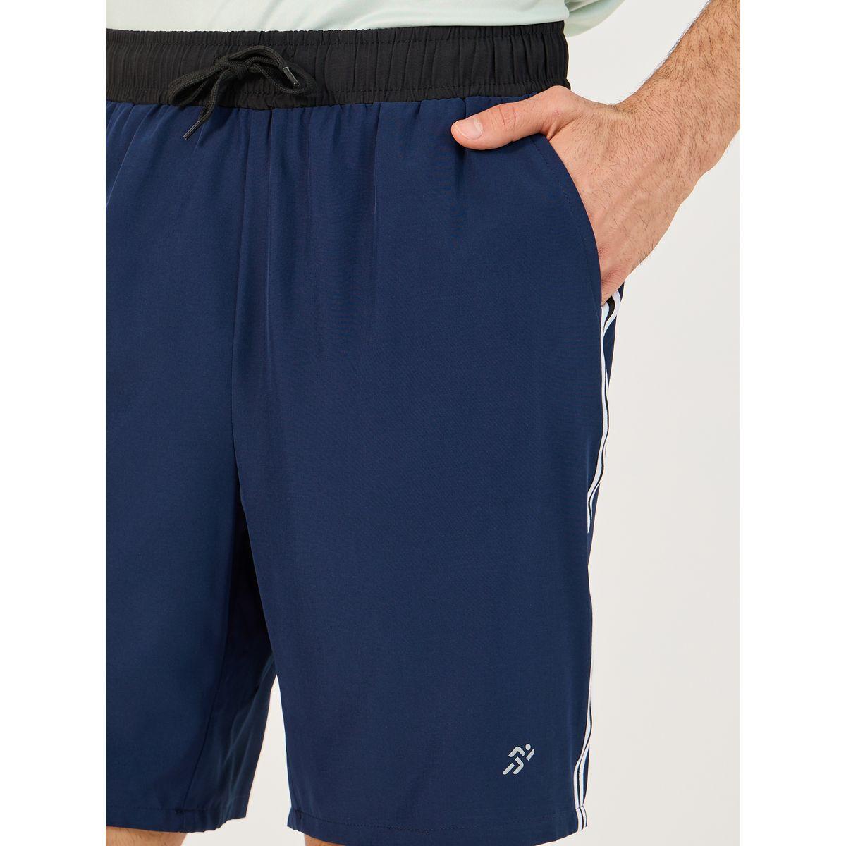 شورت رياضي بخصر بتفاصيل مُتباينة وأربطة-sports-men-clothing-bottoms-image-4
