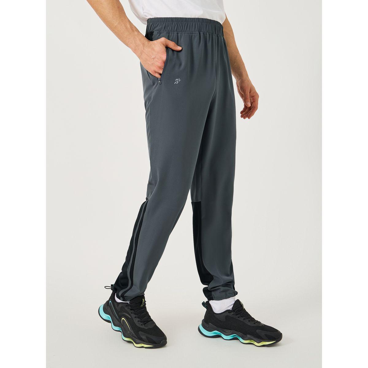 Styli Contrast Panel Training Trackpants with Zipper Detail-men-clothing-sportswearandactivewear-bottoms-joggers-image-1