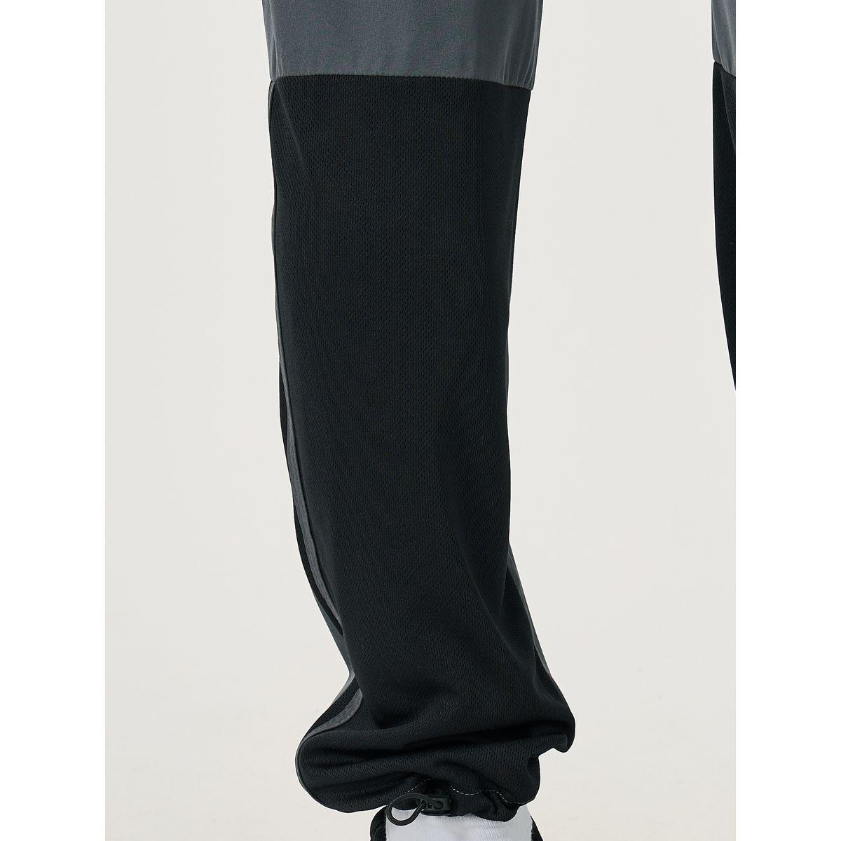 بنطال رياضي بتفاصيل متباينة مع سحاب-men-clothing-sportswearandactivewear-bottoms-joggers-image-4