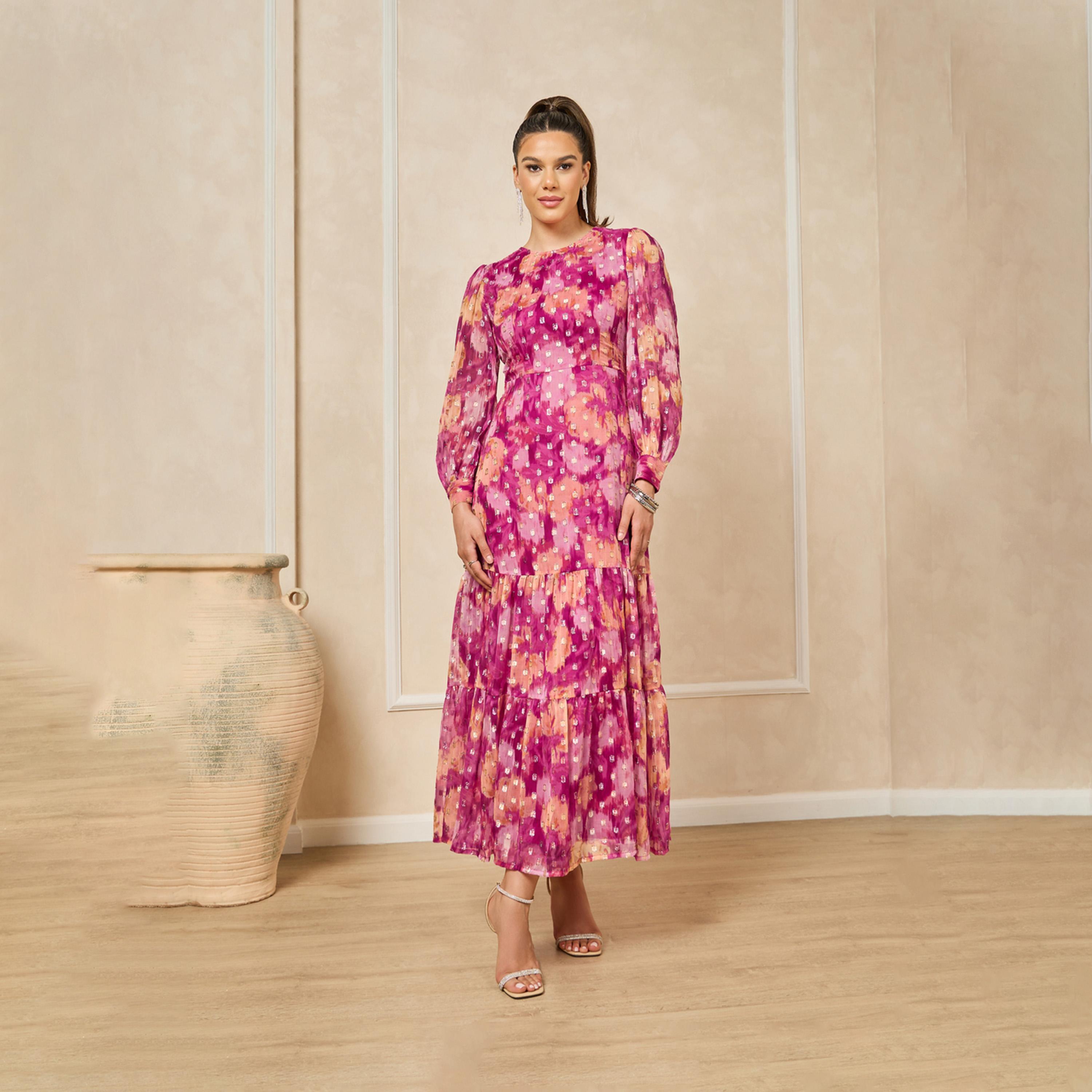 ستايلي - فستان ماكسي متعدد الطبقات بأكمام منفوخة وطبعة زهور من قماش دوبي-women-clothing-dresses-image-1