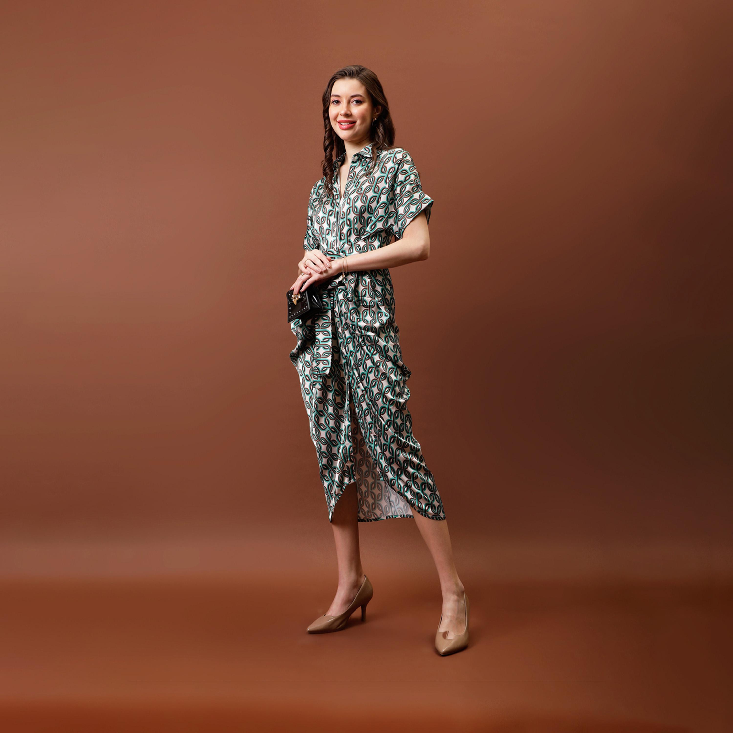 أثينا × ستايلي - فستان متوسط الطول بطبعة قميص من الساتان مع تفاصيل ثنيات-women-clothing-dresses-image-5