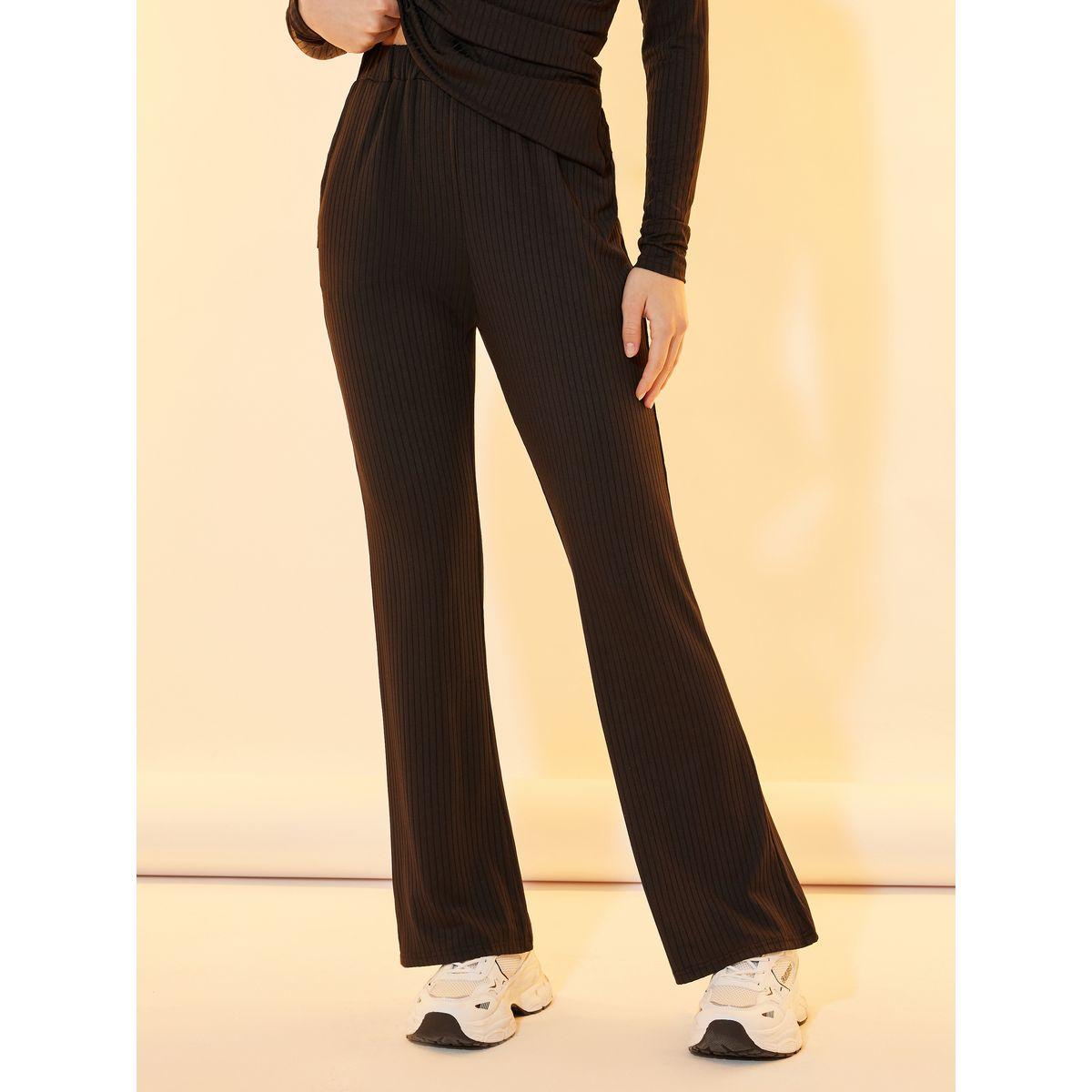 طقم منسق من بنطال وبلوزة سادة بأكمام طويلة-women-clothing-coordsets-image-4