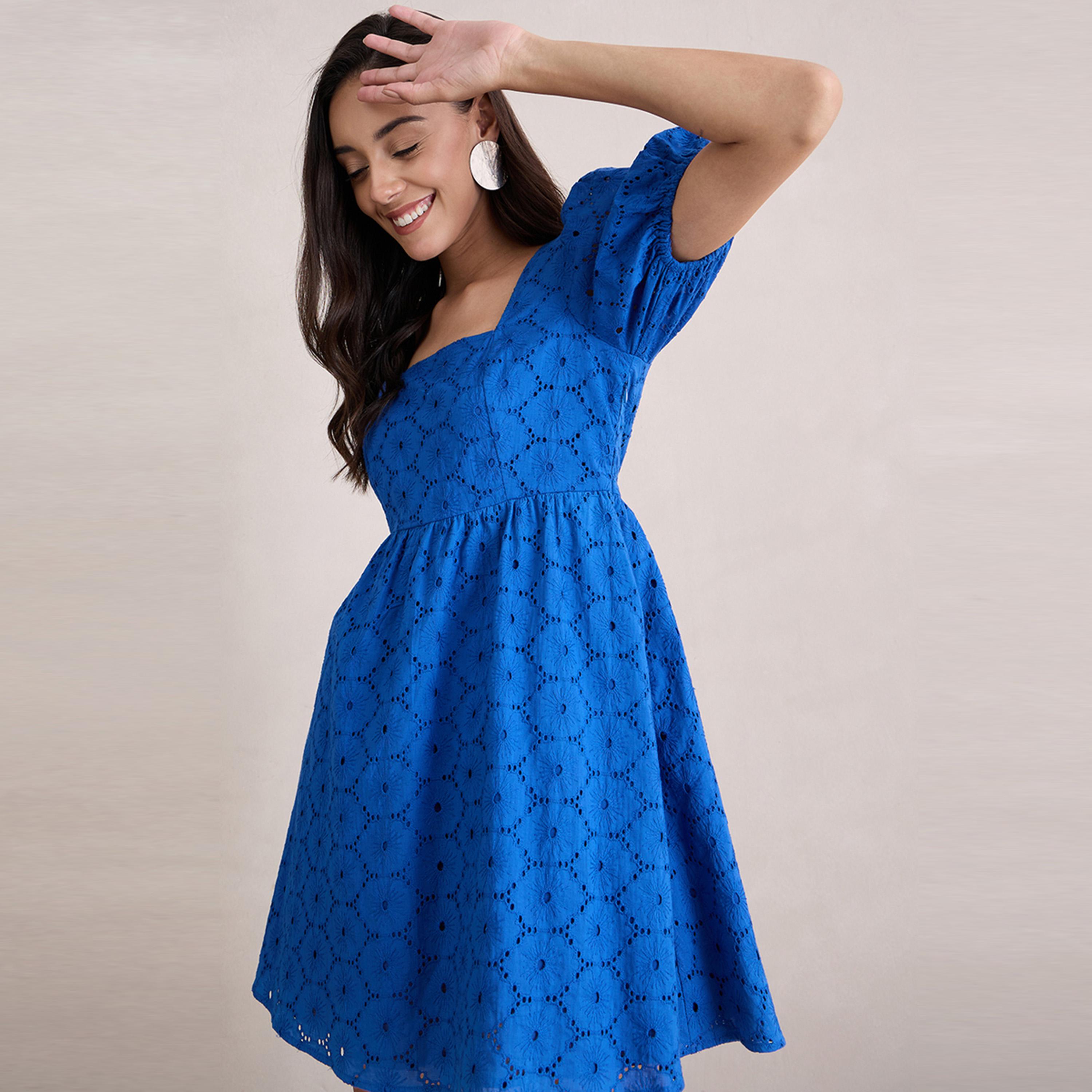 فستان قصير شيفلي بياقة واسعة فِميلا × ستايلي-women-clothing-dresses-image-6
