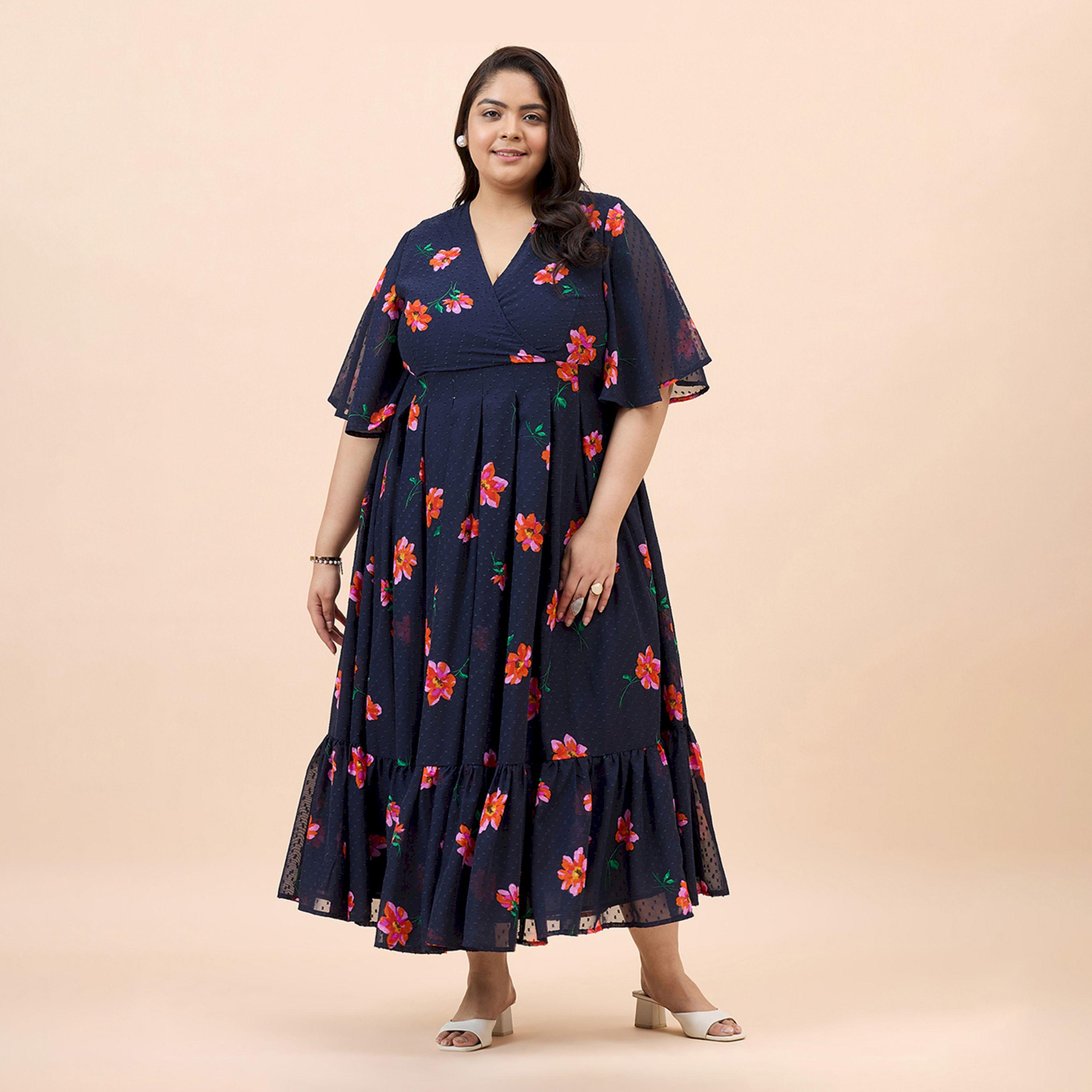 فستان طويل بمقاس كبير ونمط لف فِميلا × ستايلي-women-clothing-dresses-image-2