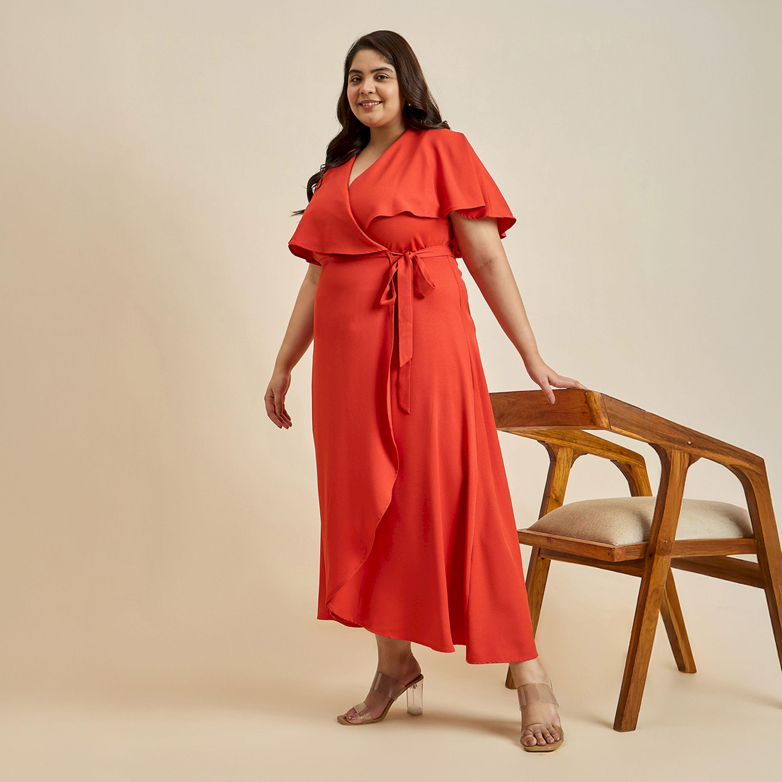 فستان طويل بمقاس كبير وتفاصيل كشكش فِميلا × ستايلي-women-clothing-dresses-image-4