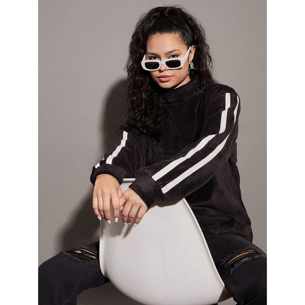 Sassafras X Styli  Fleece Faux Fur Contrast Tape High Neck Sweatshirt-women-clothing-hoodiesandsweatshirts-sweatshirts-image-2