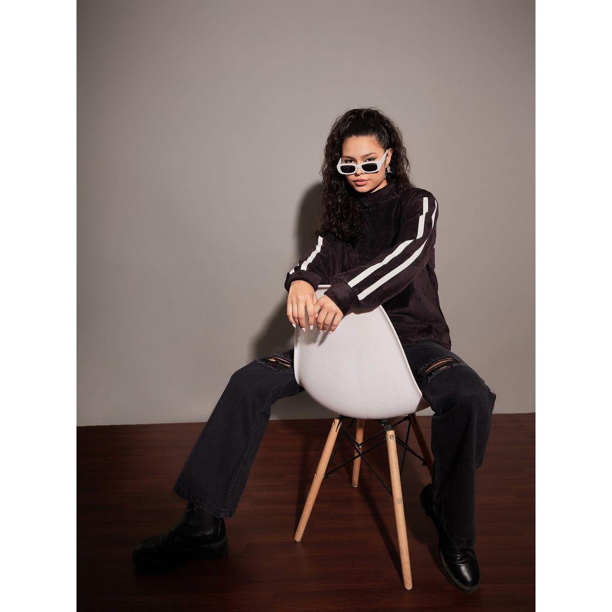 سويت شيرت فليس بياقة عالية وفرو صناعي ساسافراس × ستايلي-women-clothing-hoodiesandsweatshirts-sweatshirts-image-8