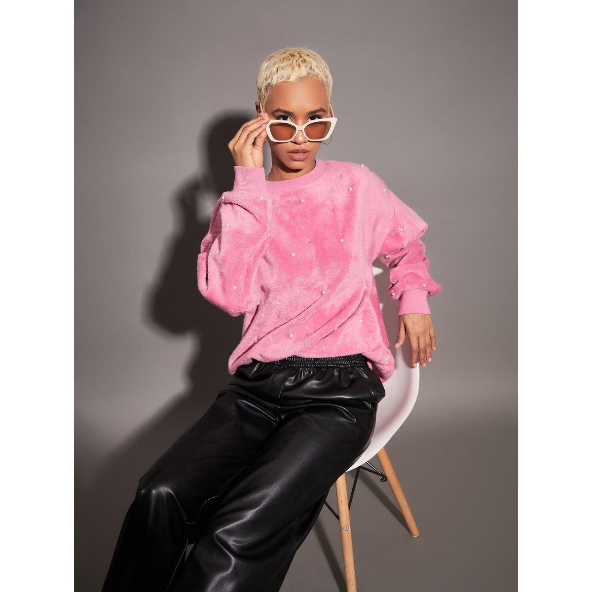 Sassafras X Styli  Relaxed Fit Fleece Faux Fur Pearl Stud Sweatshirt-women-clothing-hoodiesandsweatshirts-sweatshirts-image-6