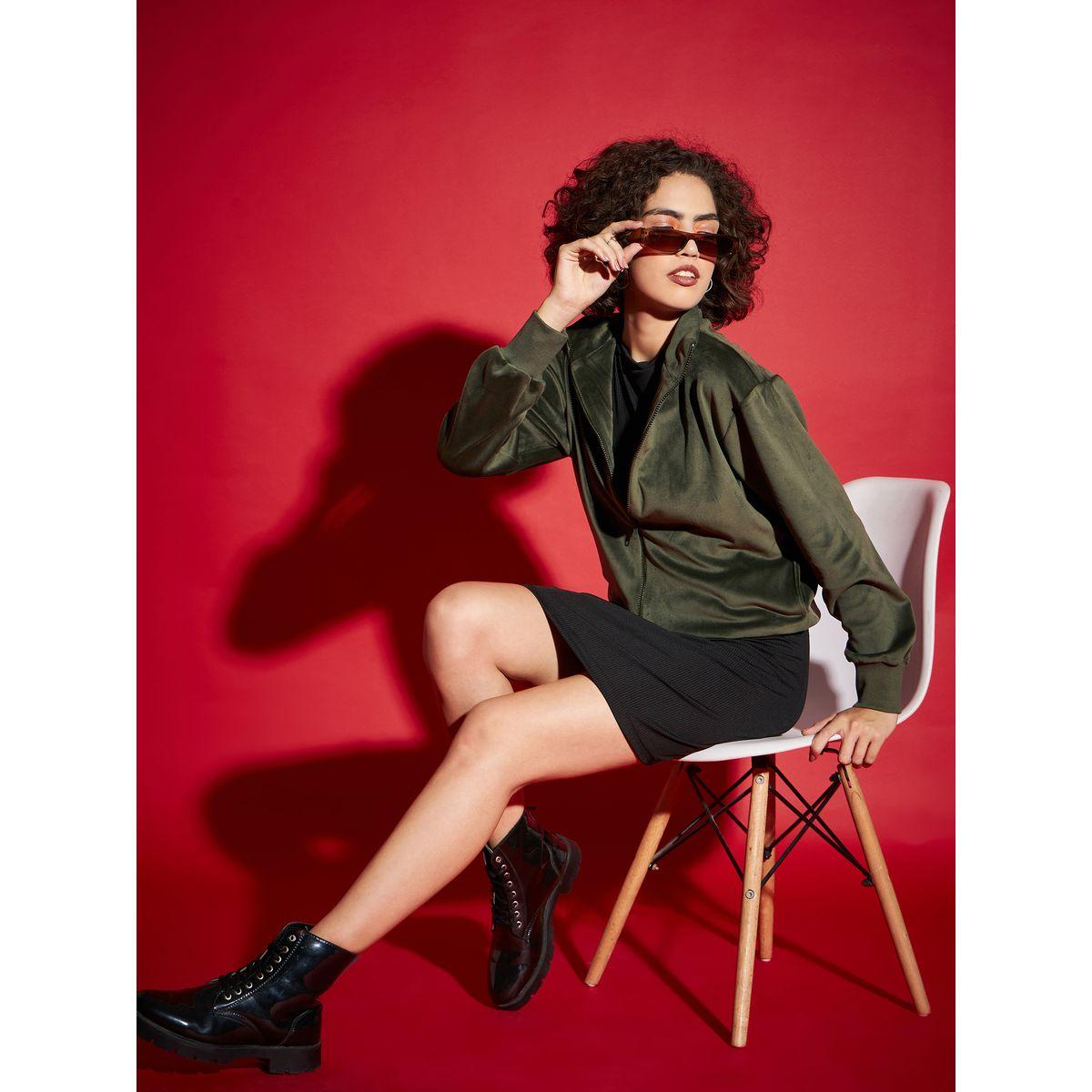 جاكيت مخمل بسحَّاب غلق وجيب ساسافراس × ستايلي-women-winterwear-coatsandjackets-jackets-image-2