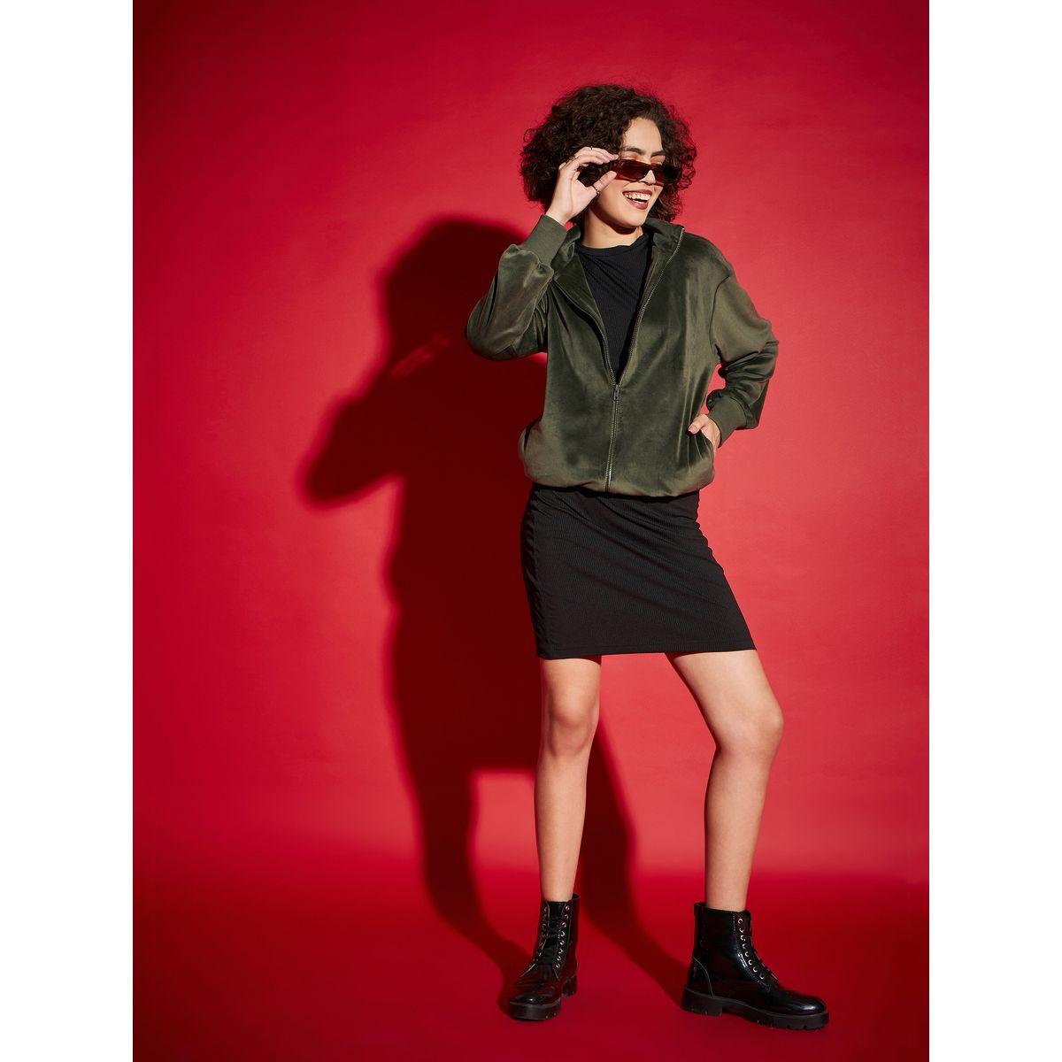 جاكيت مخمل بسحَّاب غلق وجيب ساسافراس × ستايلي-women-winterwear-coatsandjackets-jackets-image-6