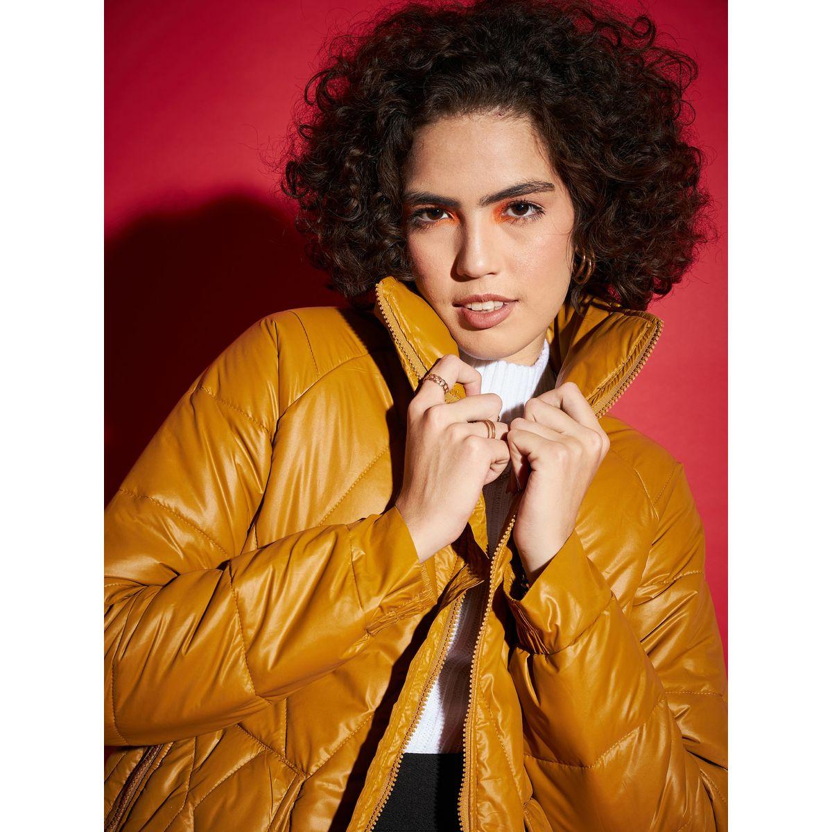 Sassafras X Styli  High Neck Diamond Quilt Puffer Jacket-women-winterwear-coatsandjackets-jackets-image-4